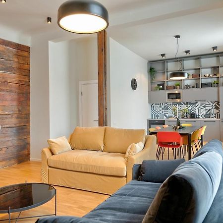 Dandelion Apartments Matisa Riga Luaran gambar